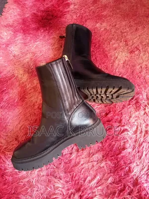 Black Chunky Platform Chelsea Boots