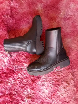 Black Chunky Platform Chelsea Boots