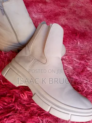 Chelsea Boots
