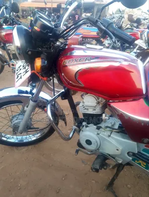 Bajaj Boxer 100 2023 Red