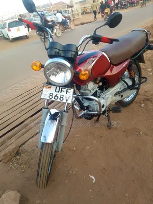 Bajaj Boxer 100 2022 Red