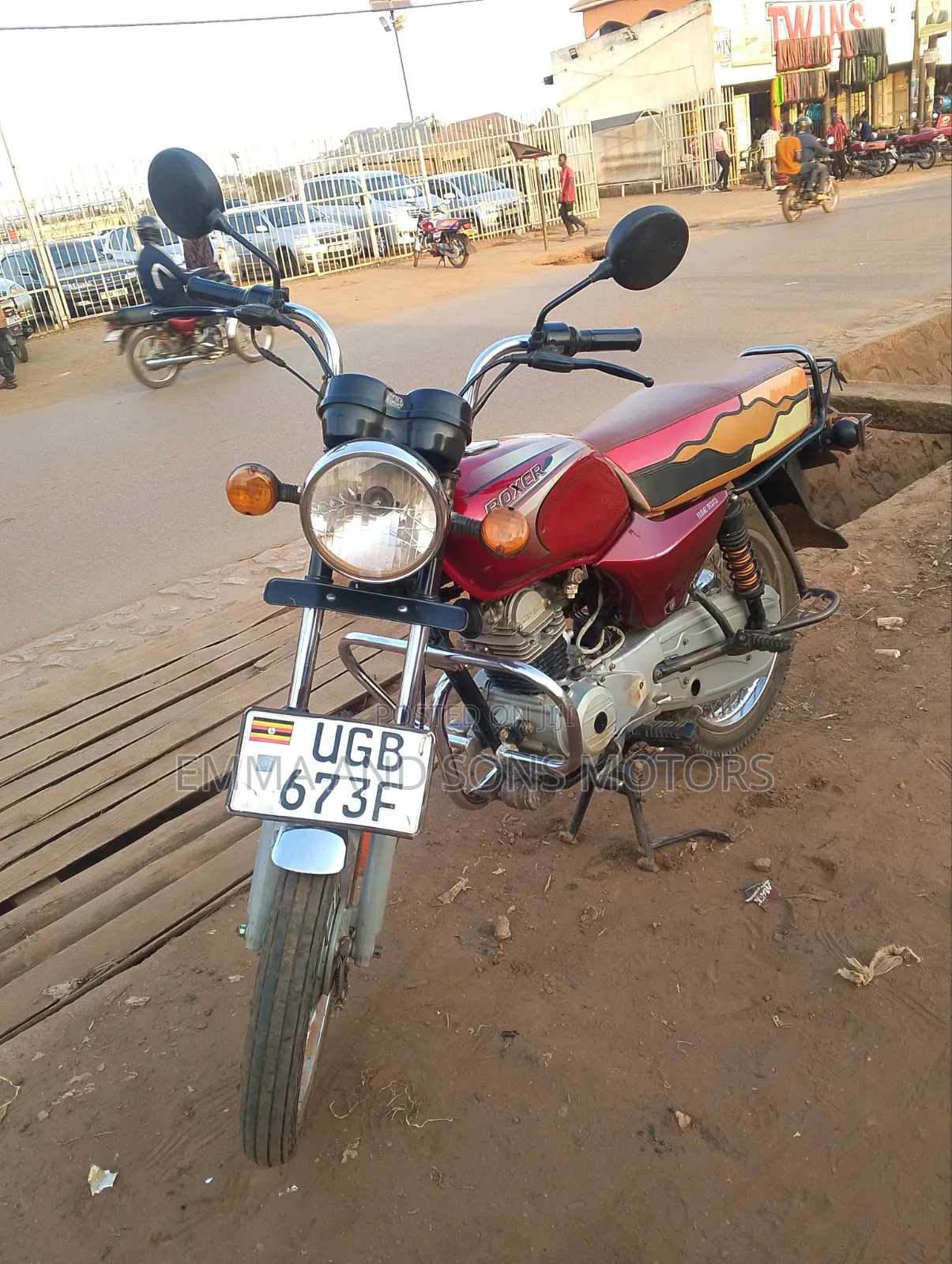 Bajaj Boxer 100 2024 Red