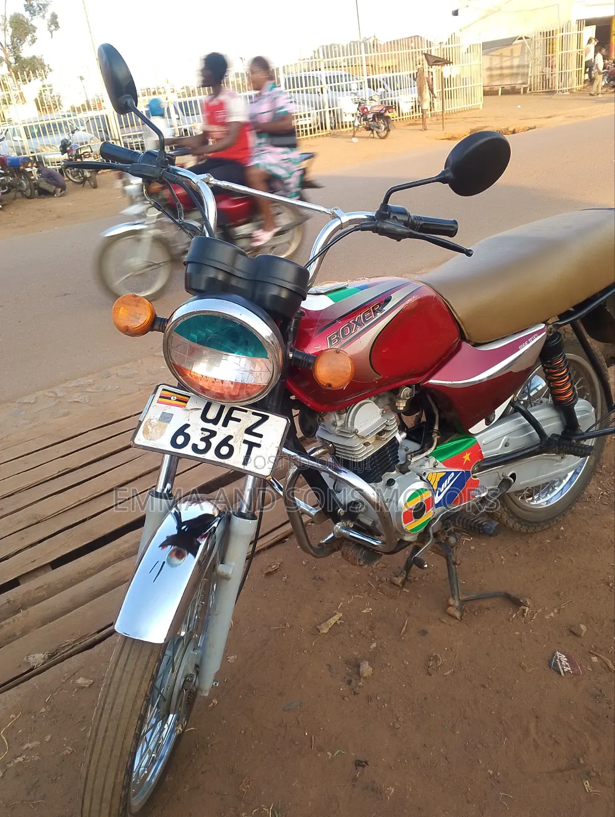 Bajaj Boxer 100 2023 Red