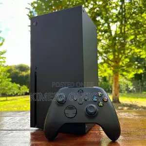 Xbox Series X: Easily Hidden Behind a Large House Plant if Necessary