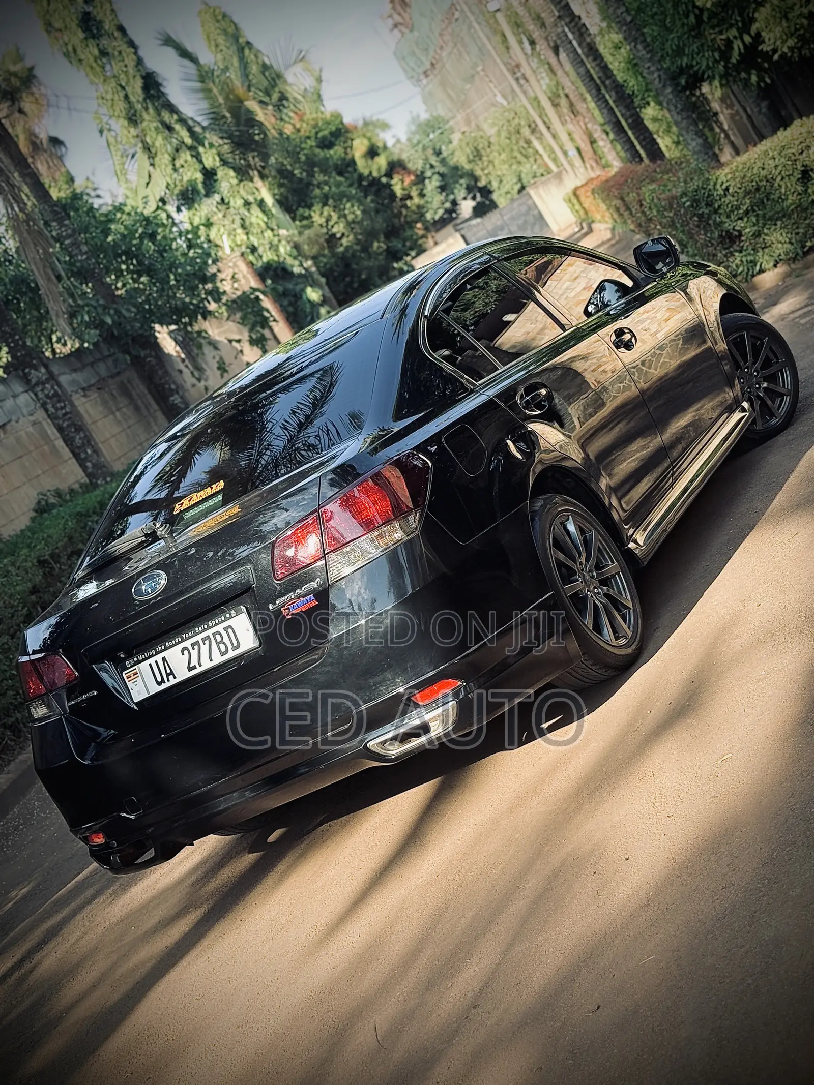 Subaru Legacy 2011 Black
