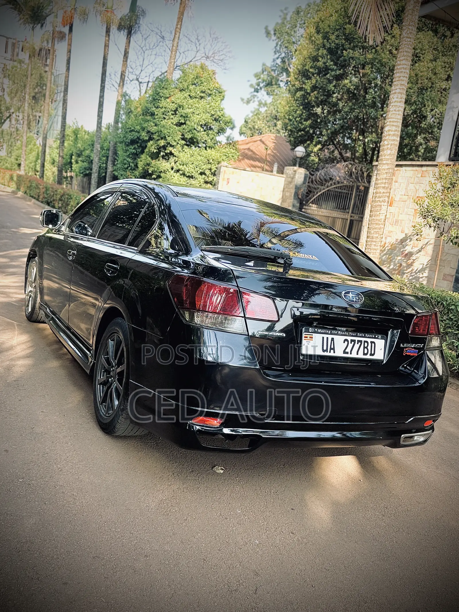 Subaru Legacy 2011 Black