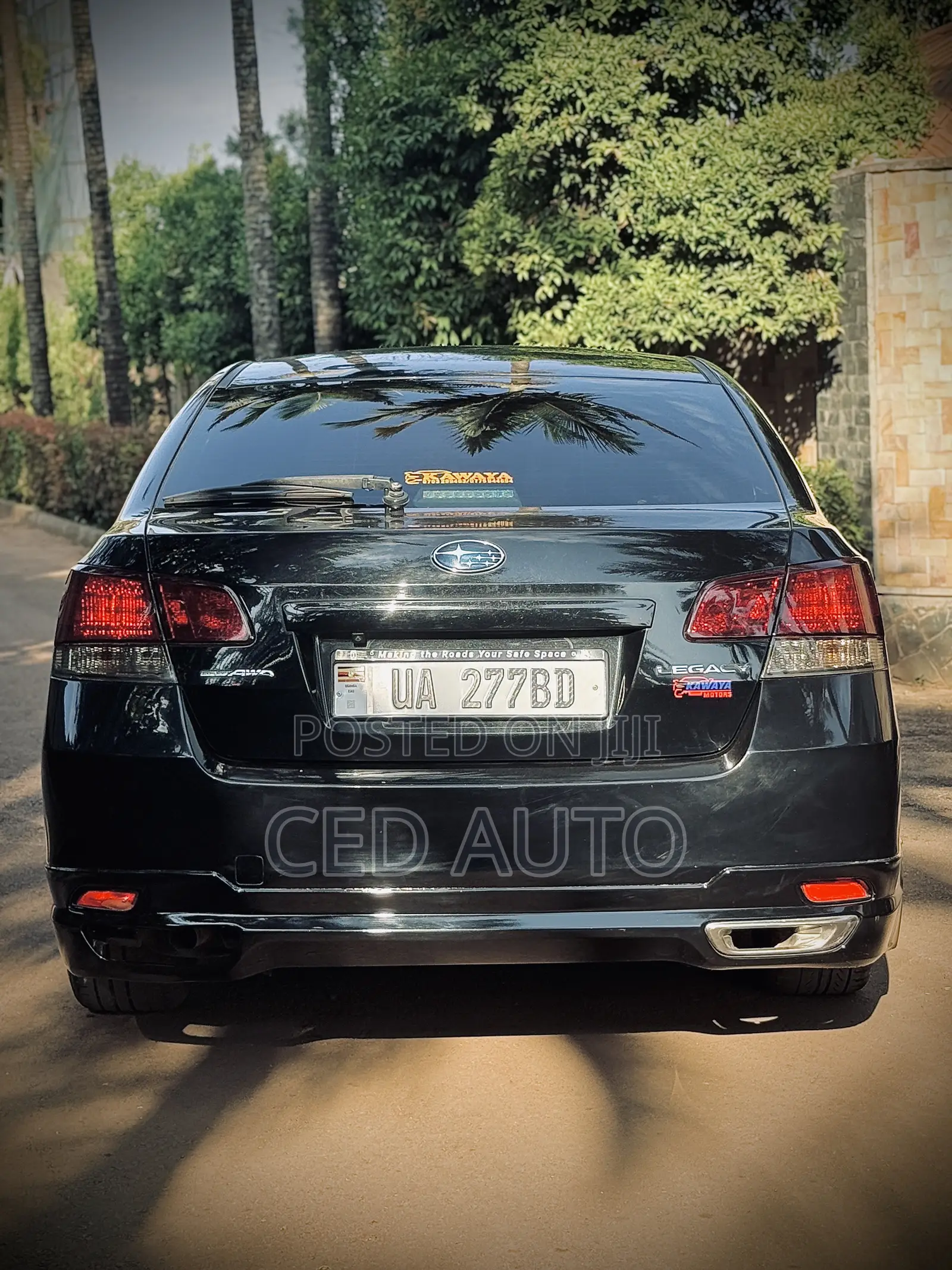 Subaru Legacy 2011 Black