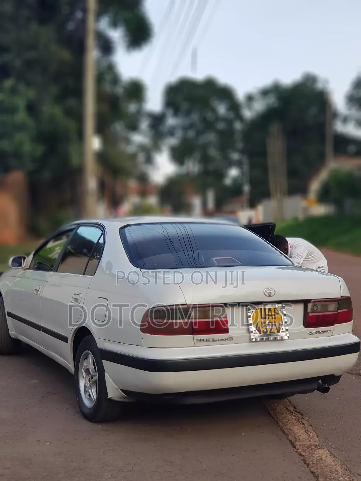 Toyota Corona 2001 White