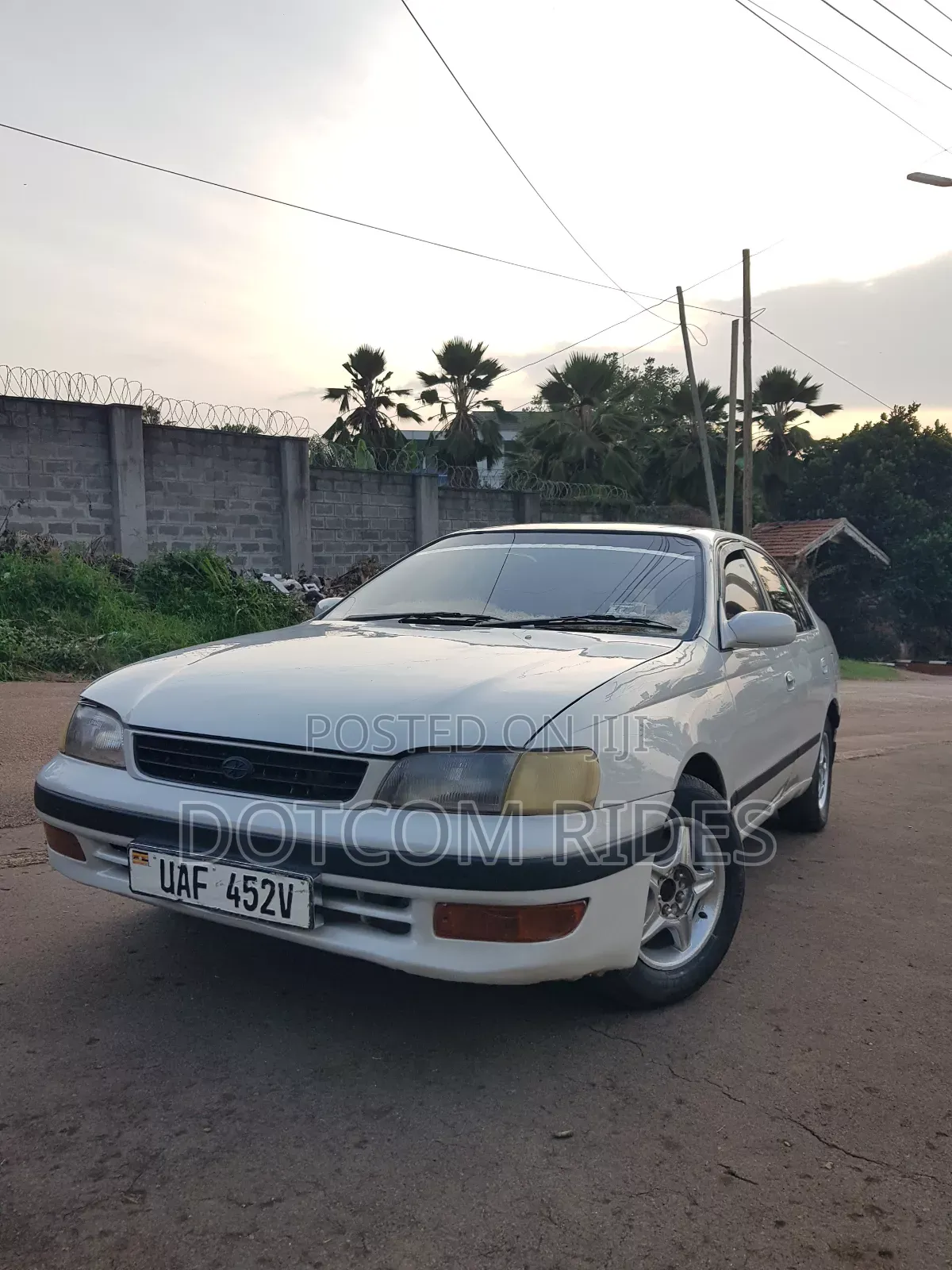 Toyota Corona 2001 White
