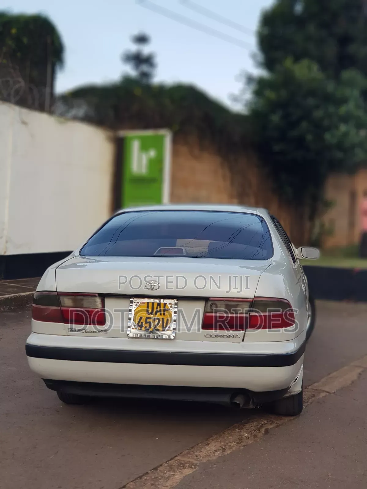 Toyota Corona 2001 White