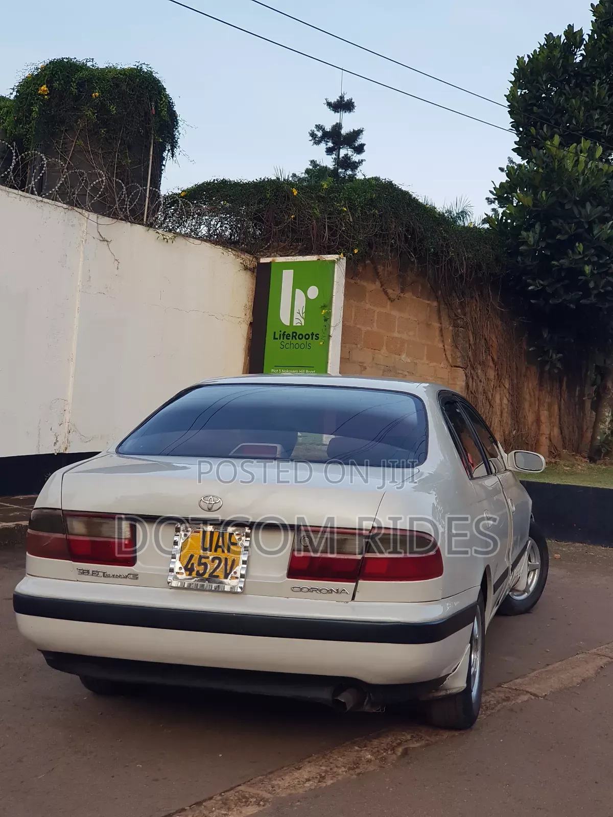 Toyota Corona 2001 White