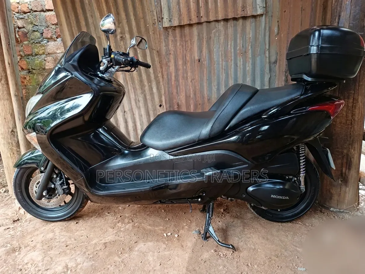 Honda Forza 2005 Black
