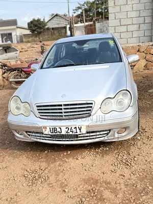 Mercedes-Benz C180 2006 Silver