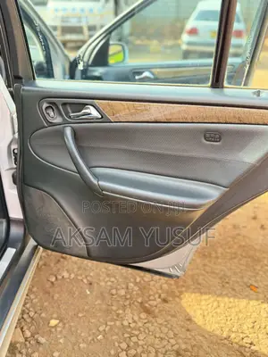 Mercedes-Benz C180 2006 Silver