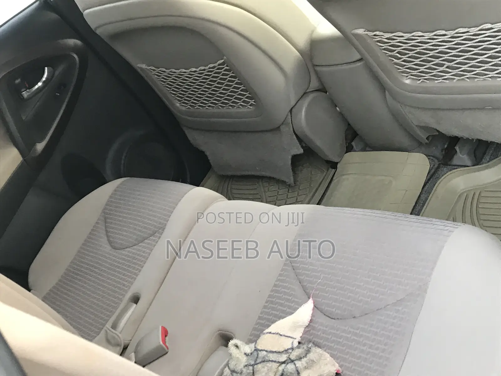 Toyota Vanguard 2008 Gold