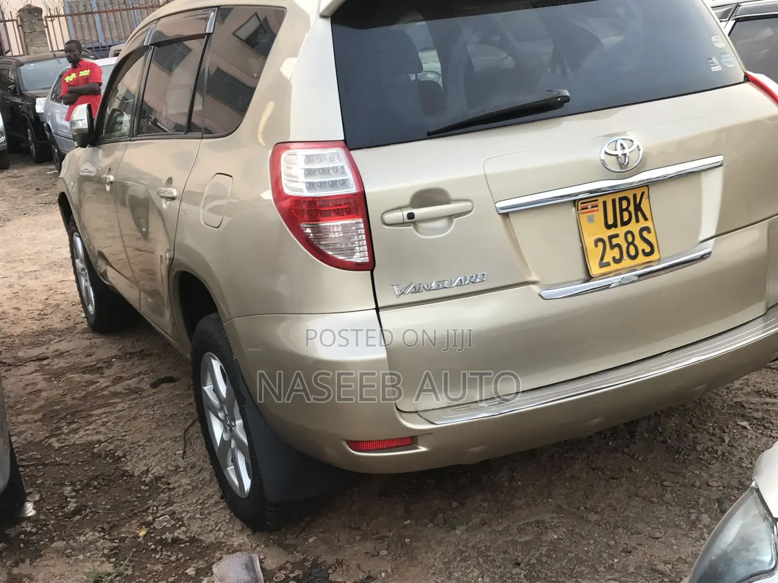 Toyota Vanguard 2008 Gold