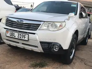 Subaru Forester 2009 White