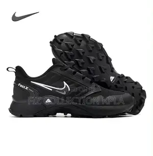 Nike Fast X Black Trail Running Sneakers