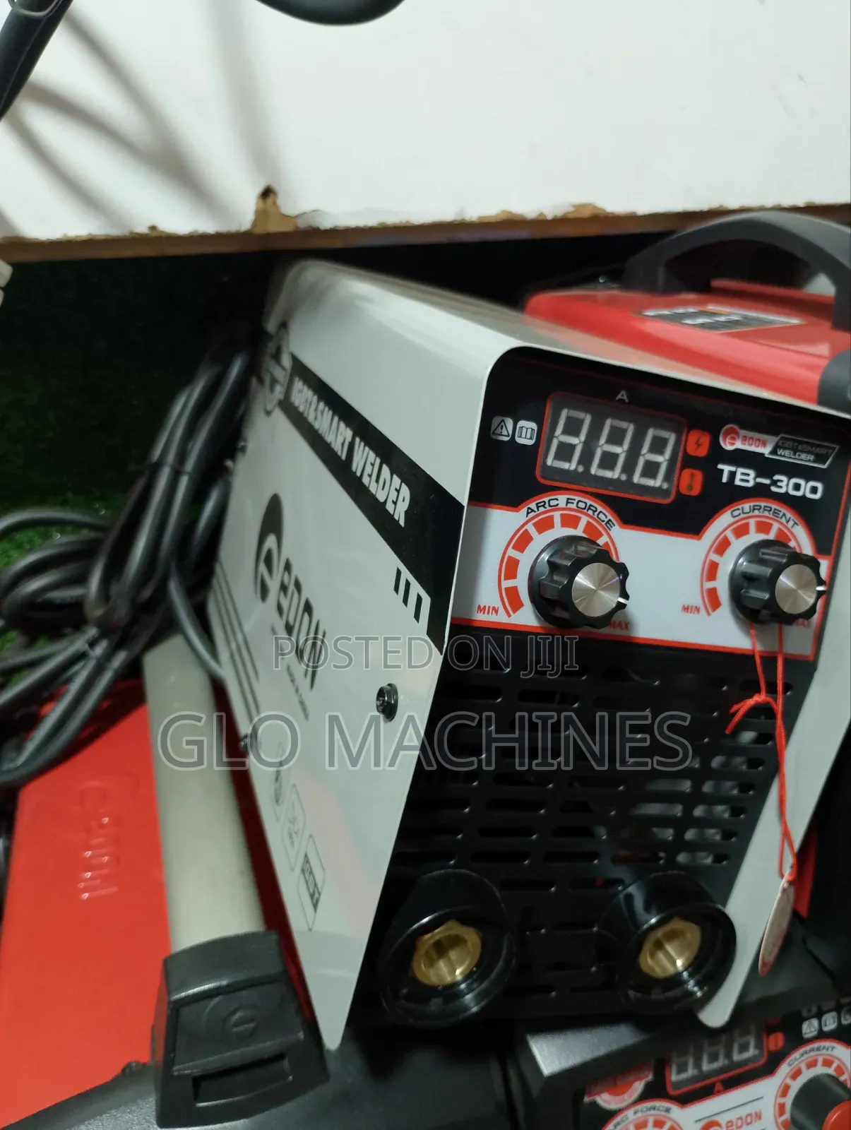 Tb-300 Welding Machine Gray