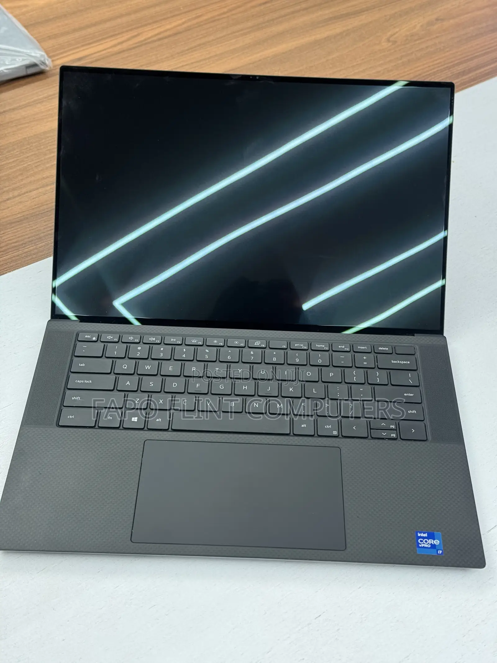 Laptop Dell Precision 5560 16GB Intel Core i7 SSD 512GB
