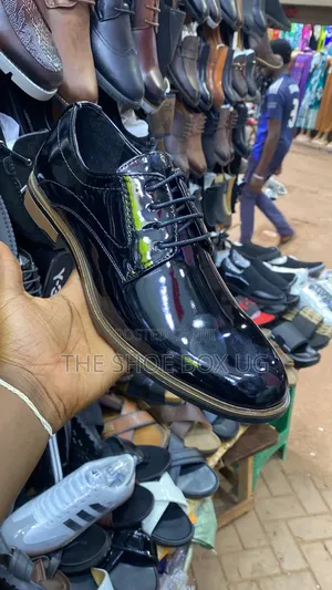 Leather and Shiny Gentle Shoes