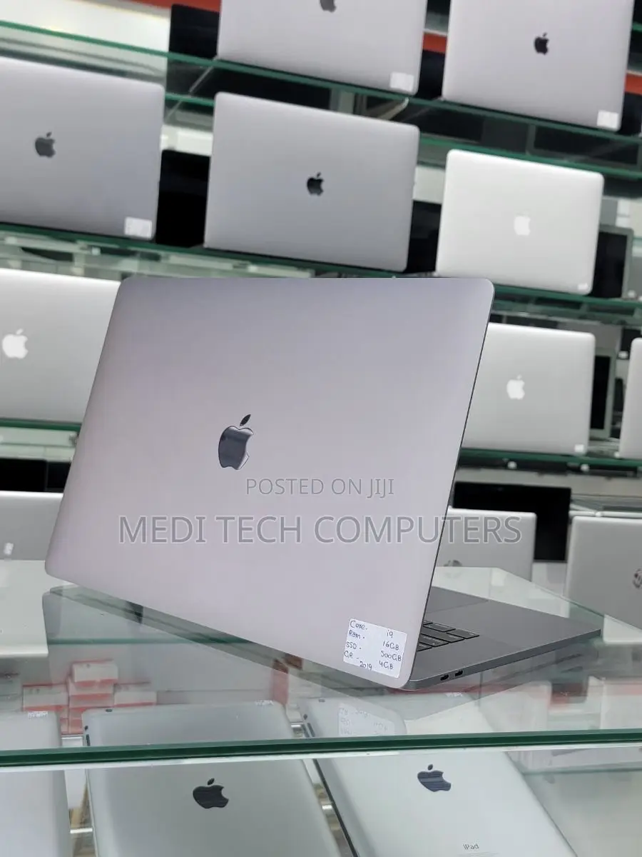 Laptop Apple MacBook Pro 2017 16GB Intel Core i7 SSD 512GB