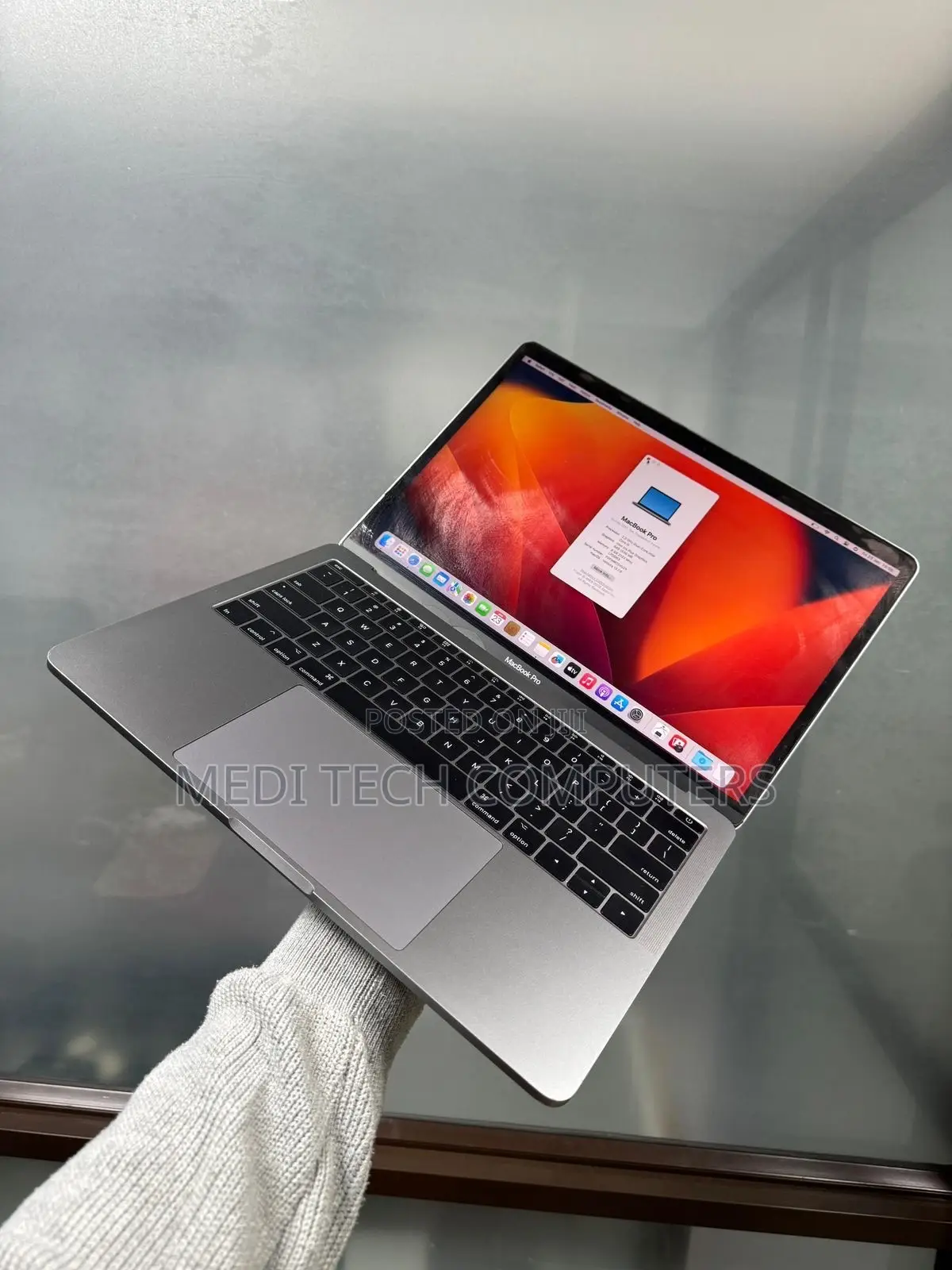 Laptop Apple MacBook Pro 2017 16GB Intel Core i7 SSD 512GB