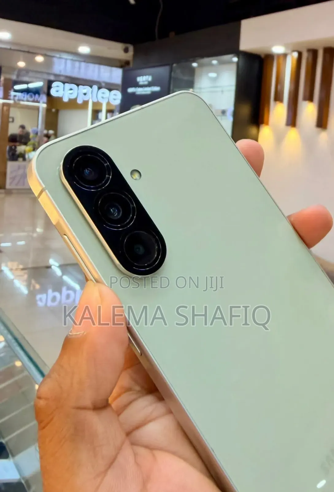 New Samsung Galaxy A56 256 GB Green