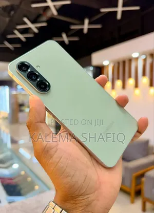 New Samsung Galaxy A56 256 GB Green