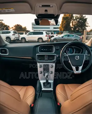 Volvo V40 2017 White