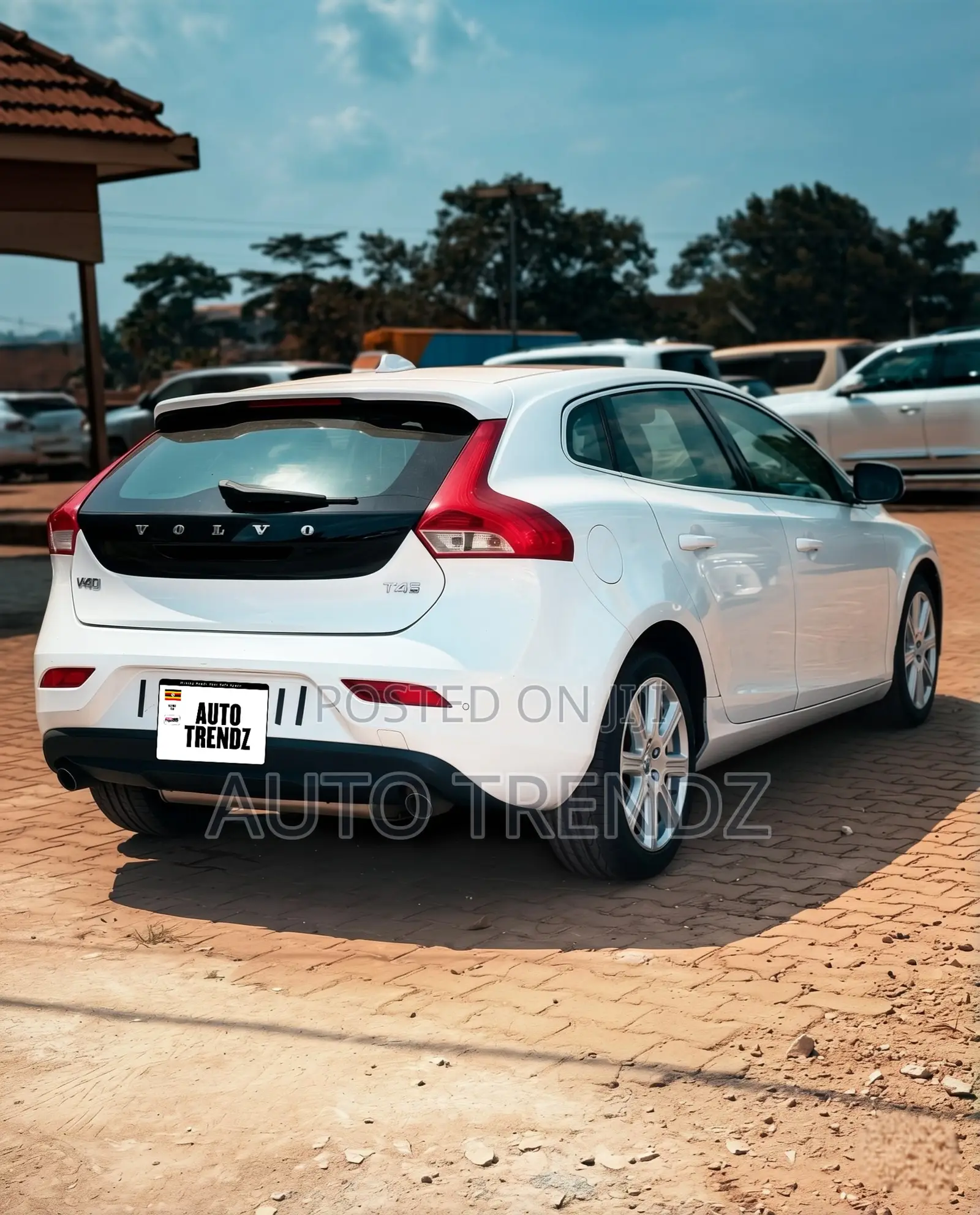 Volvo V40 2017 White