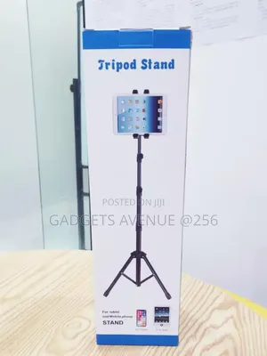 Universal Tripod Stand Designed to Hold Tablets and Mobile Phones