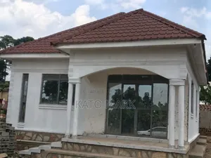 2bdrm House in Kasayi, Mukono TC for sale