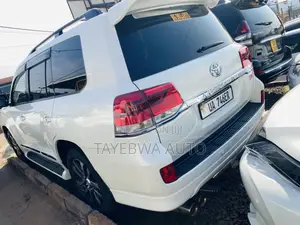 Toyota Land Cruiser 2015