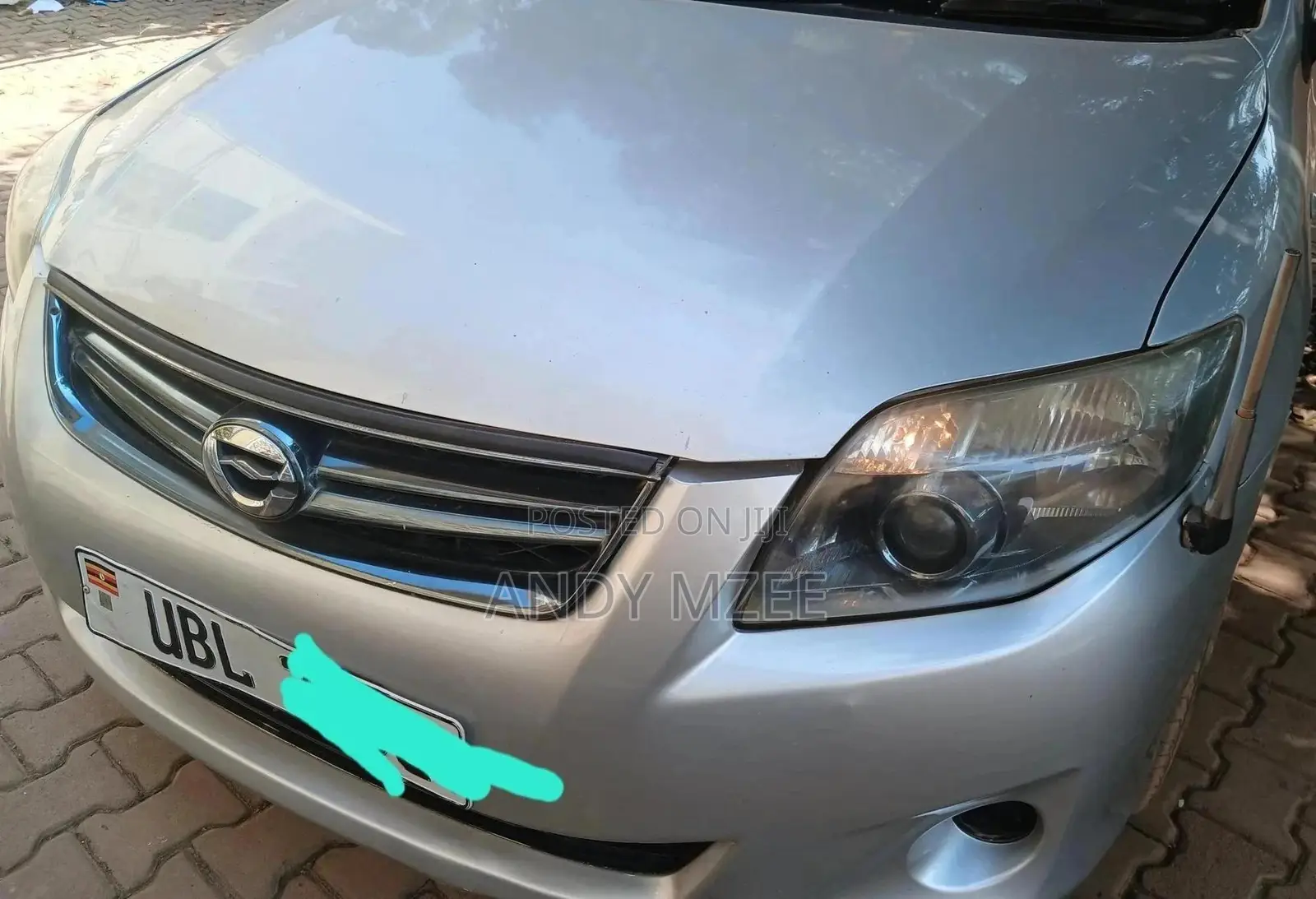 Toyota Corolla Fielder 2010 Silver