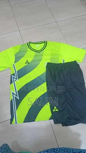 Football Jerseys Adults