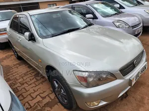 Toyota Altezza 2000 Gray