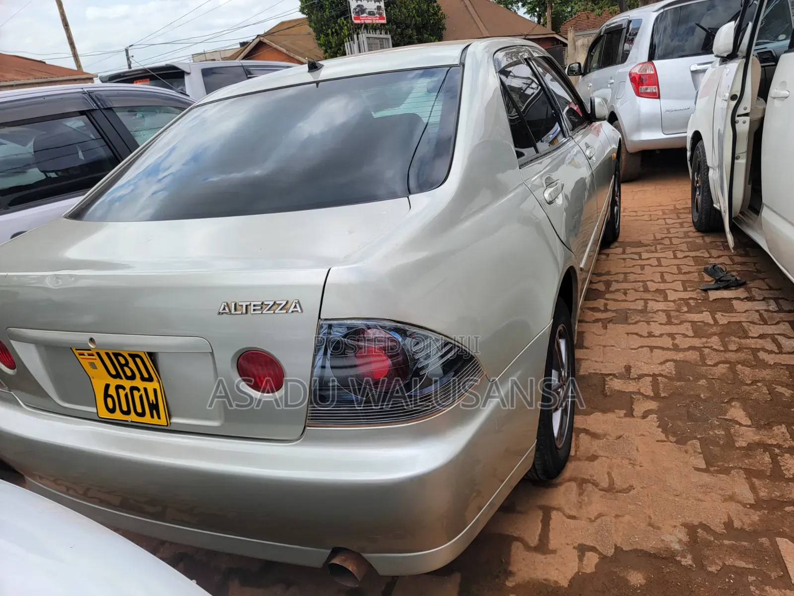 Toyota Altezza 2000 Gray