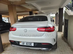 Mercedes-Benz GLE-Class 2018 White