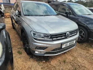 Volkswagen Tiguan 2016 Silver