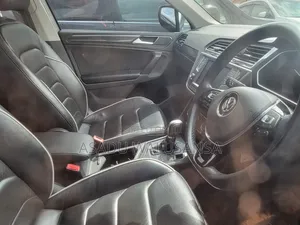 Volkswagen Tiguan 2016 Silver