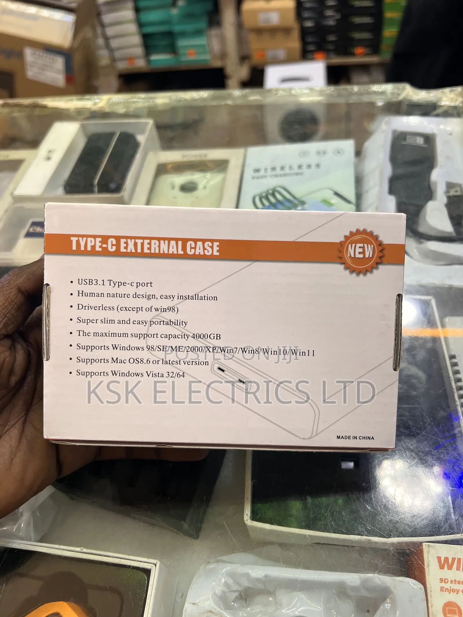 Type-C External Case Solid State Drive Enclosure for SSD/Plug