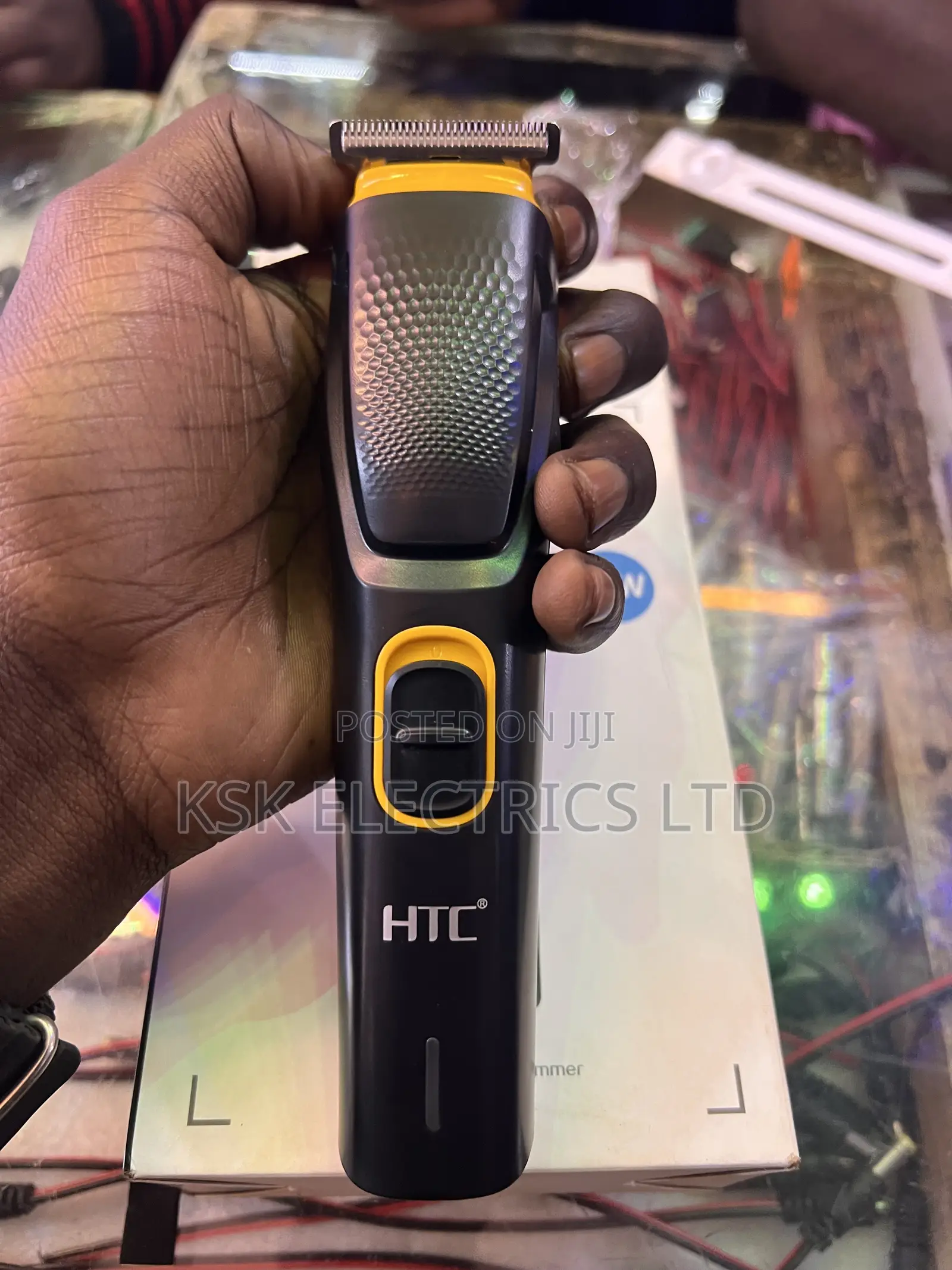 HTC Rechargeable Hair Trimmer at-509