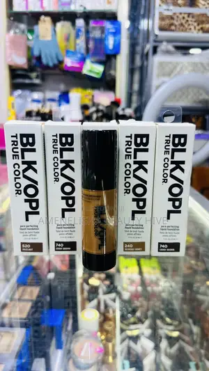 BLK/Opl True Color