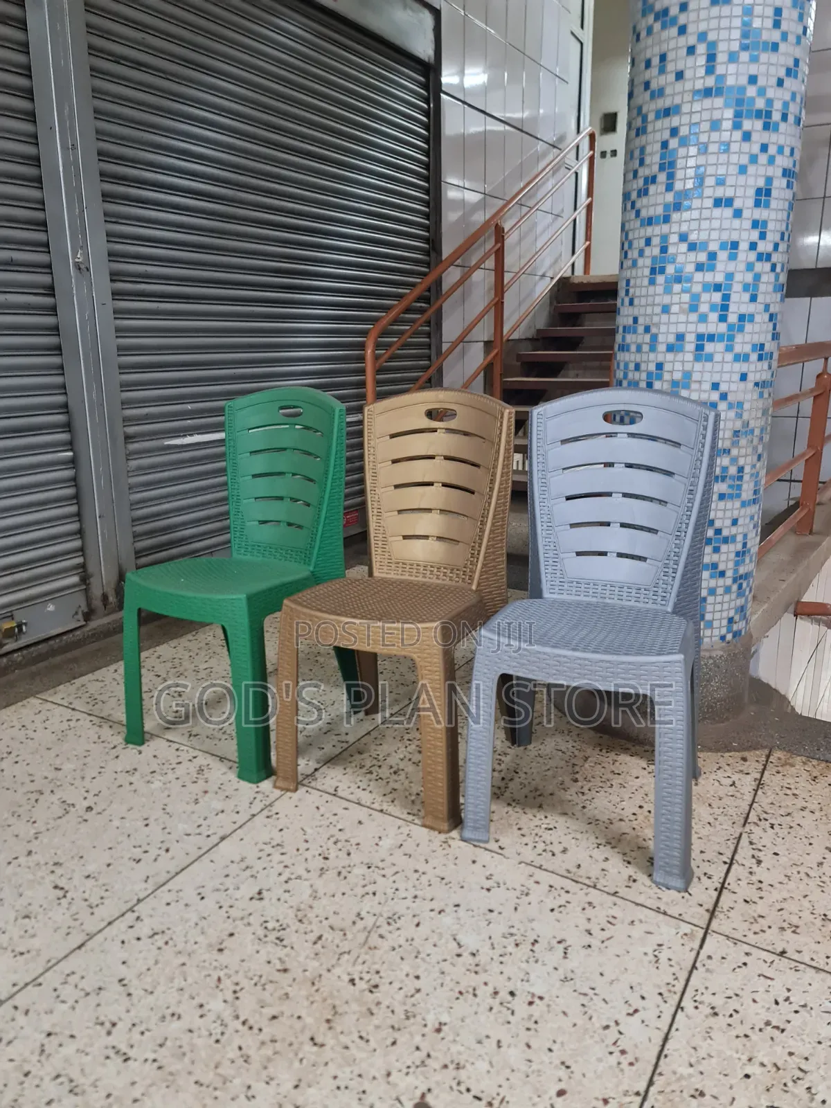 Barcelona Plastic Chairs Plastic Chairs