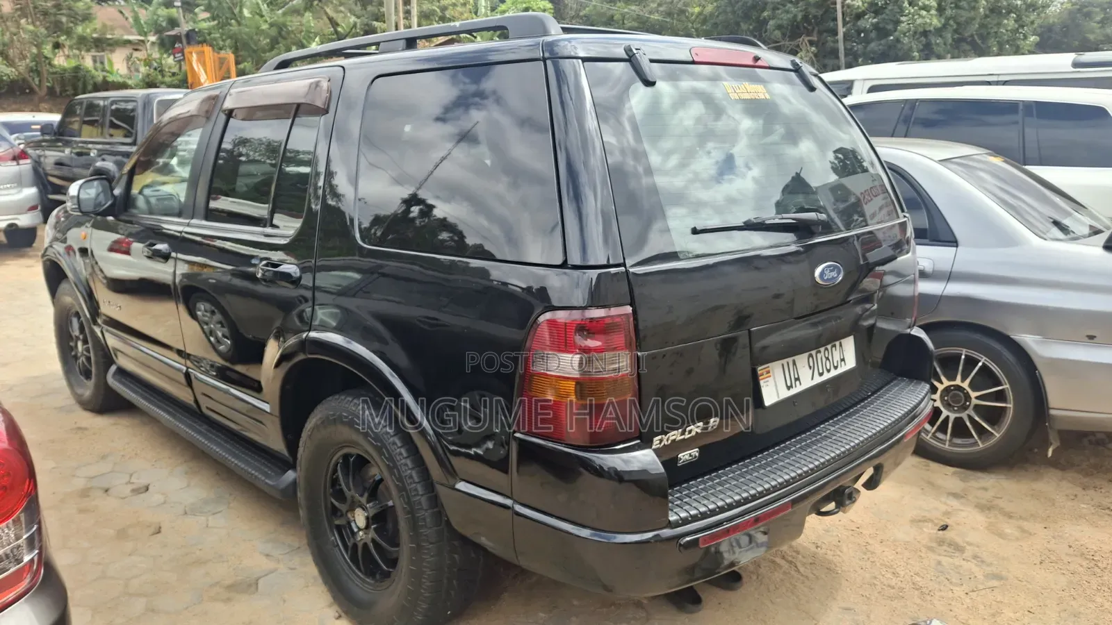 Ford Explorer 2010 Black