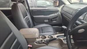 Ford Explorer 2010 Black