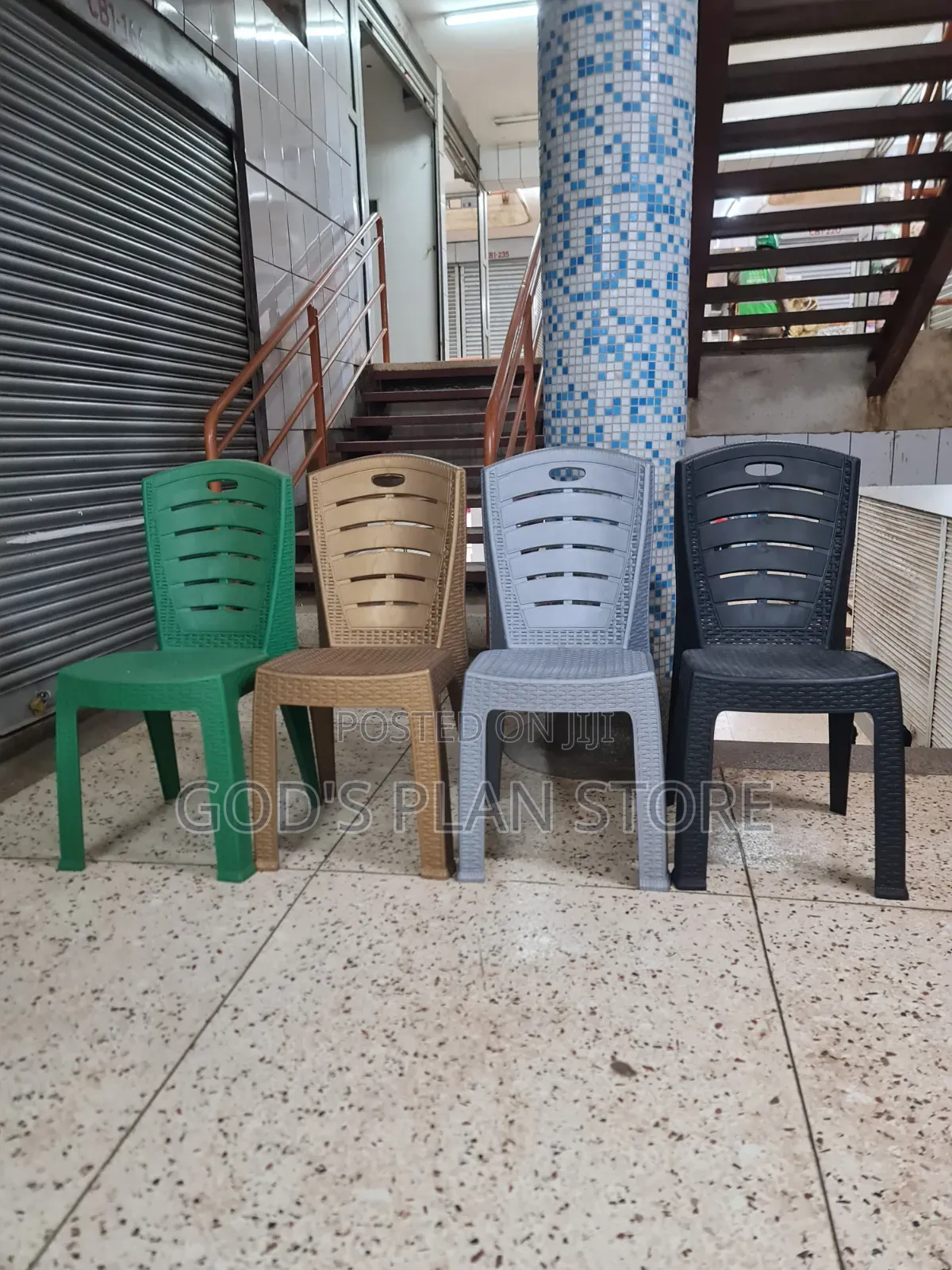 Iconic Outdoor Indoor Plastic Chairs Plastic