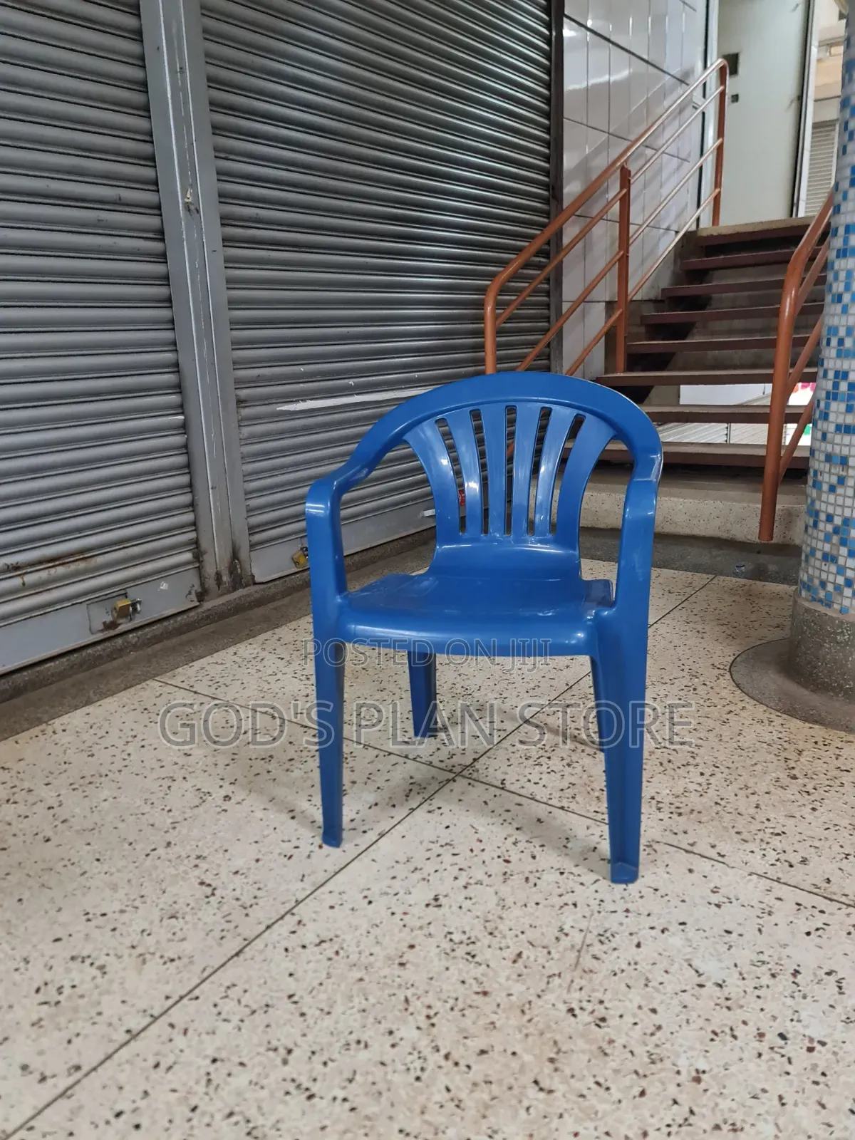 Barrel Outdoor Indoor Plastic Chairs Plastic Chairs