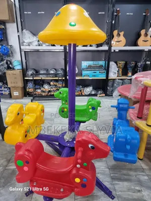Merry Go Round Children's Carousel/4 Seater Merry-Go-Round Play Equip